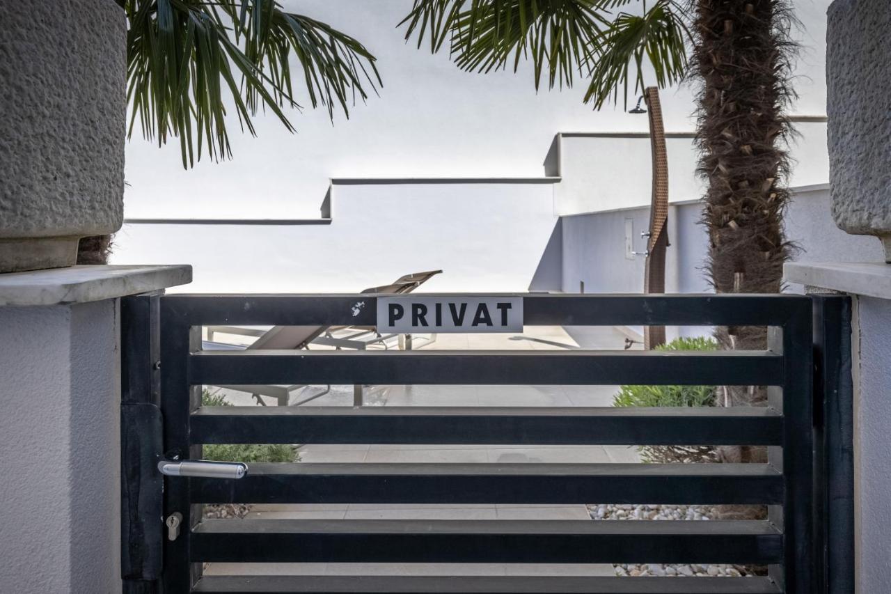 Adriatic Dream - Luxury Apartment & Private Pool Only For You Crikvenica Esterno foto
