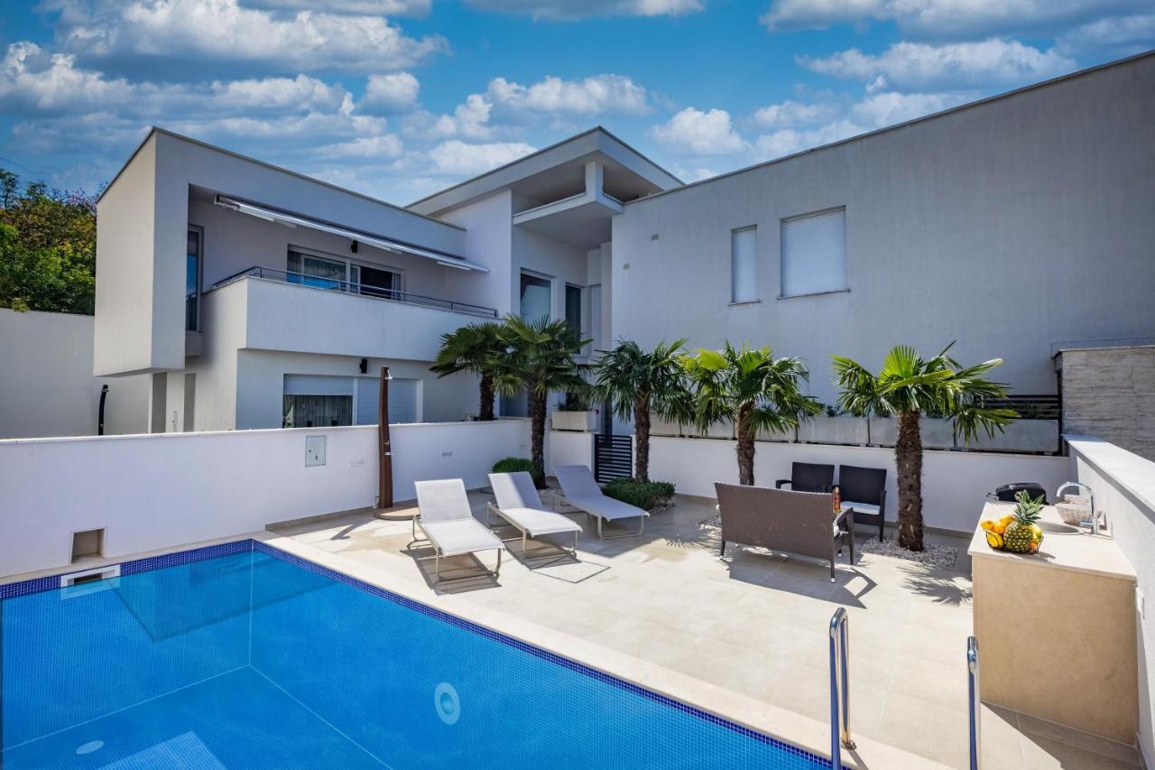 Adriatic Dream - Luxury Apartment & Private Pool Only For You Crikvenica Esterno foto