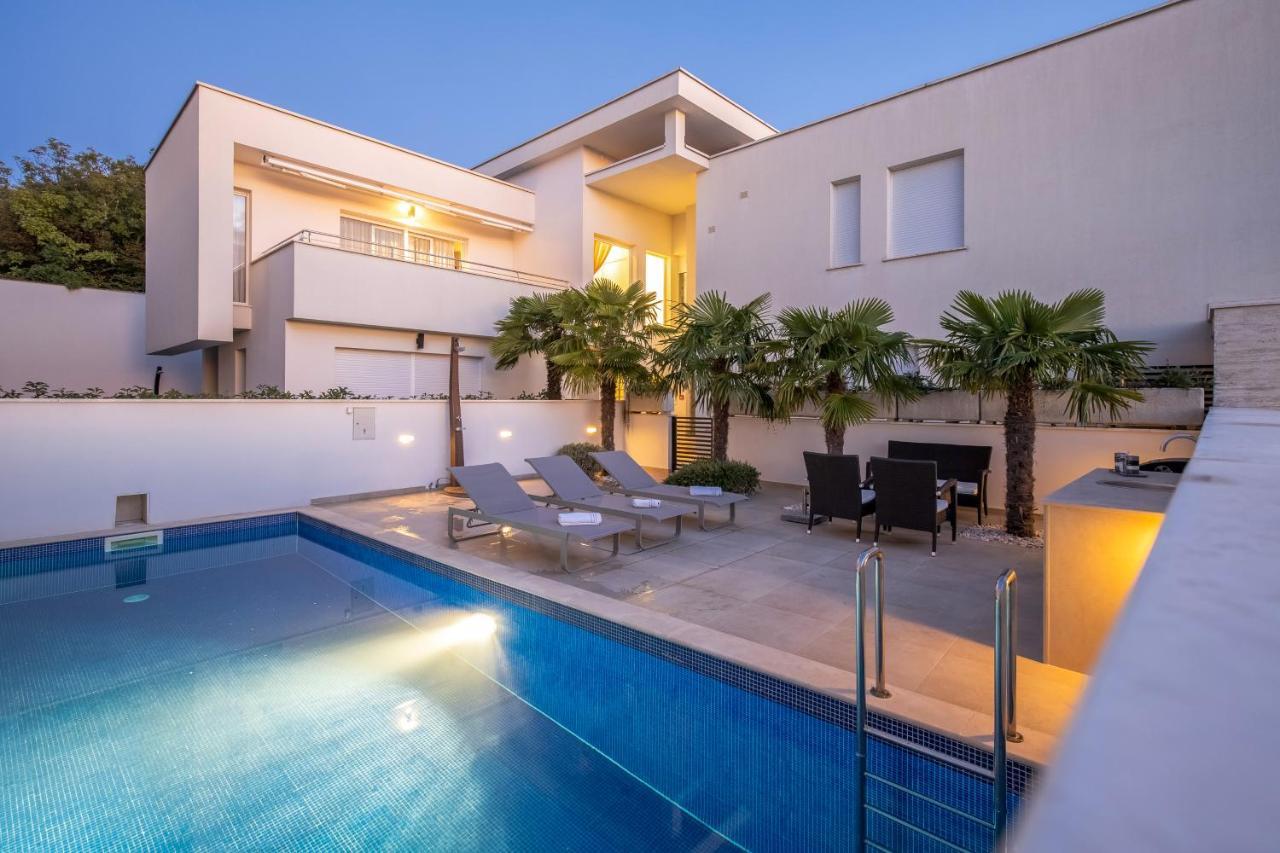 Adriatic Dream - Luxury Apartment & Private Pool Only For You Crikvenica Esterno foto